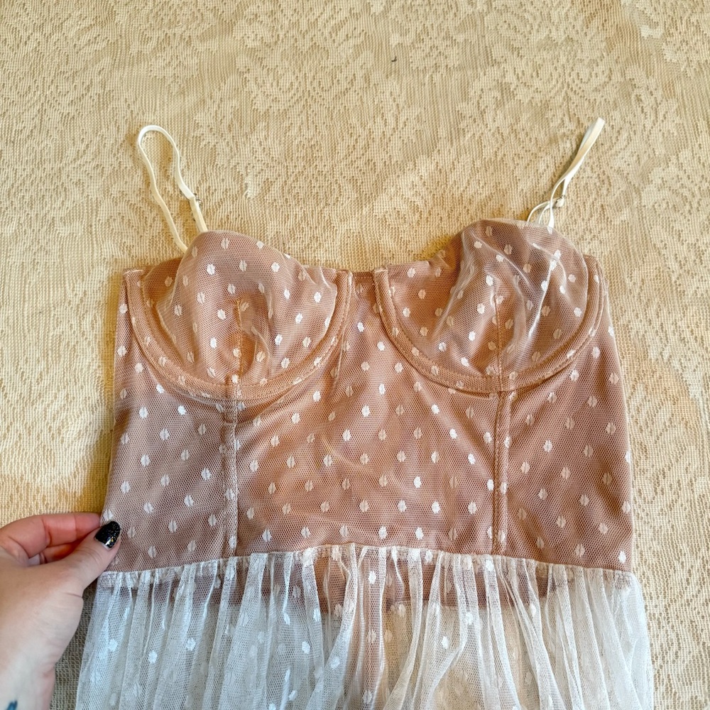 White Fox Boutique totally bangin mesh maxi dress - Picture 4 of 10